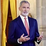 Felipe VI señala que «atravesamos una inquietante crisis de confianza» que provoca «hastío, desencanto y desafección»