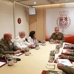 El Rey se reunió con Robles y la cúpula militar para evaluar la situación de Ceuta
